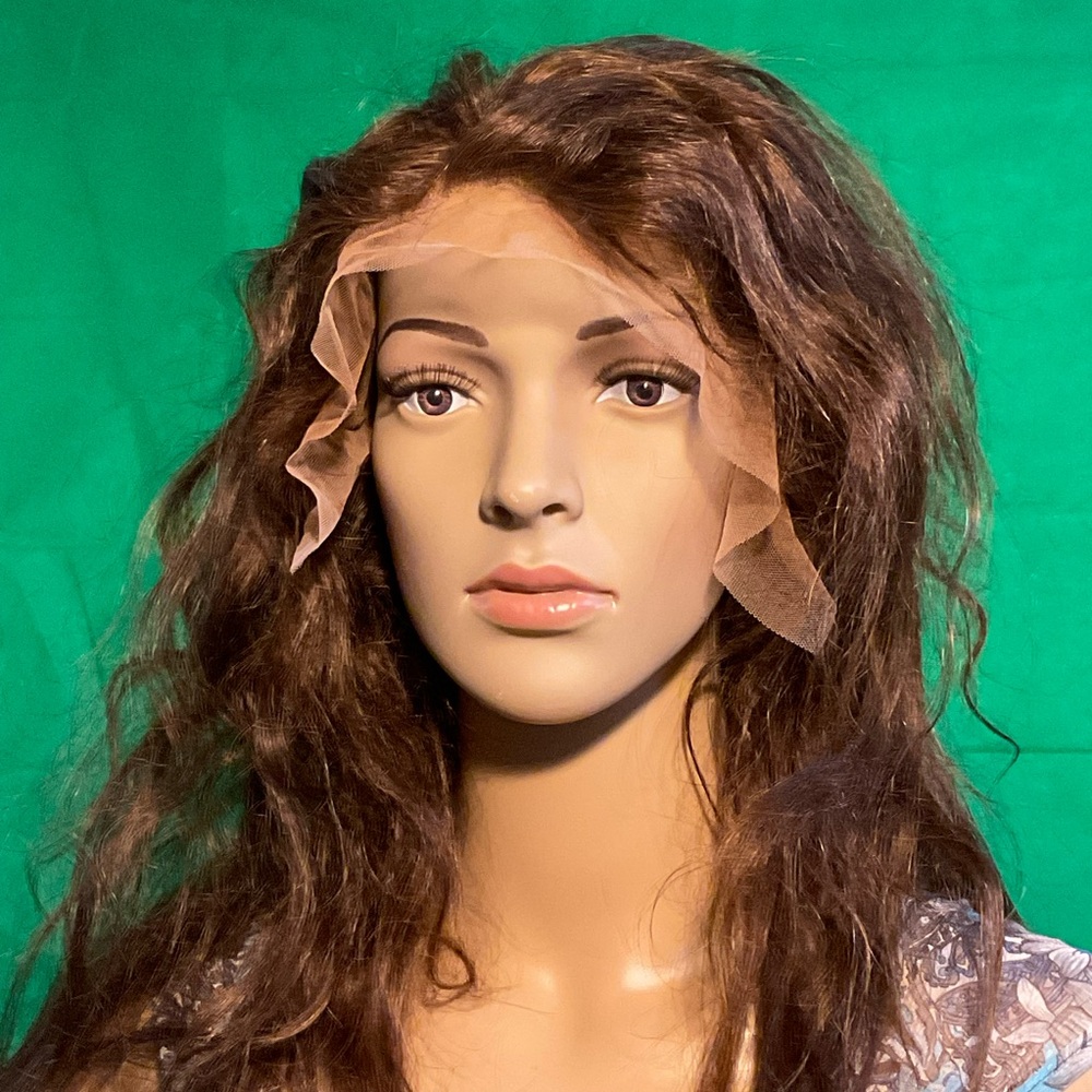 Brown wig